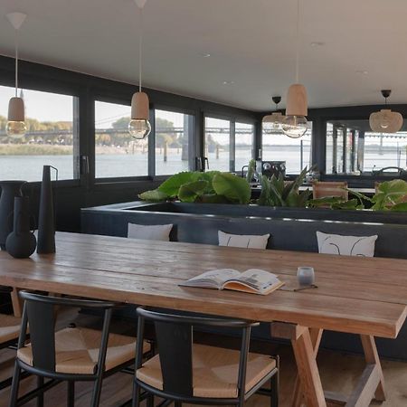 La Peniche - Bed And Bicycle - Tournon酒店 外观 照片